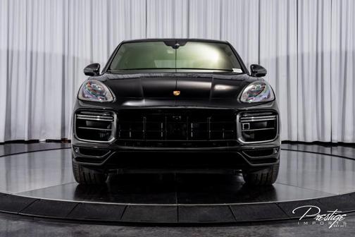 2022 Porsche Cayenne Turbo GT