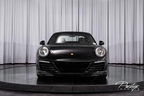 2019 Porsche 911 Carrera 4S