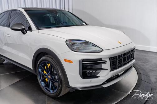 2024 Porsche Cayenne Turbo GT