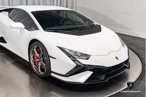 2024 Lamborghini Huracan Tecnica Base