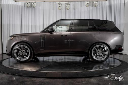 2025 Land Rover Range Rover P530 SE