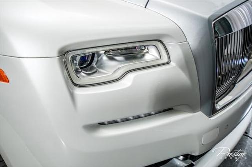 2016 Rolls-Royce Dawn 