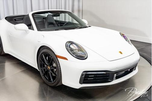 2022 Porsche 911 Carrera