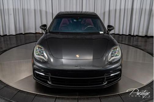 2018 Porsche Panamera 4S