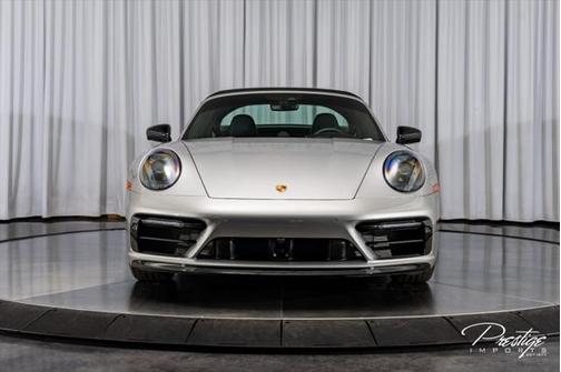 2022 Porsche 911 Targa 4 GTS