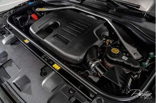 2023 Land Rover Range Rover P400 SE