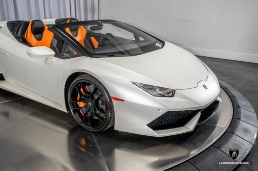 2017 Lamborghini Huracan LP610-4S