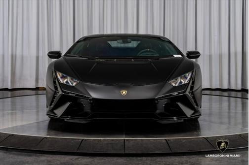 2023 Lamborghini Huracan Tecnica Coupe