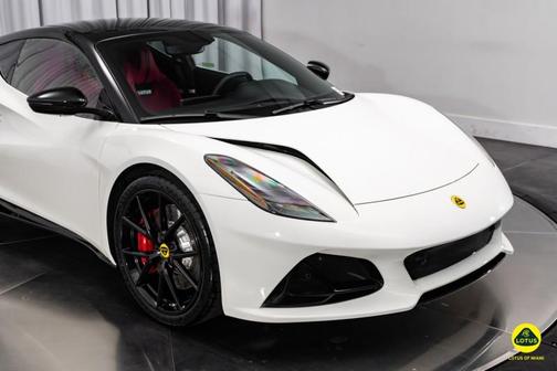 2025 Lotus Emira V6
