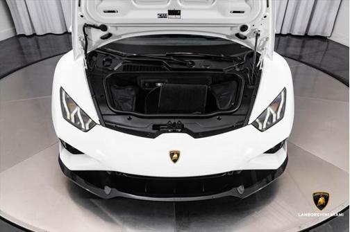 2021 Lamborghini Huracan EVO Coupe