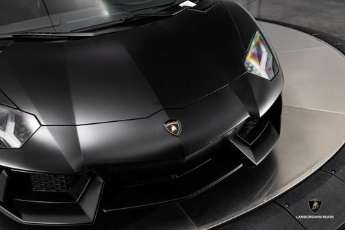 2014 Lamborghini Aventador LP700-4