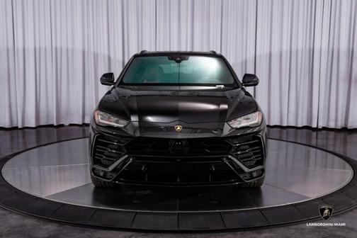 2019 Lamborghini Urus