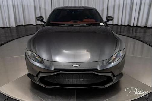 2020 Aston Martin Vantage Base