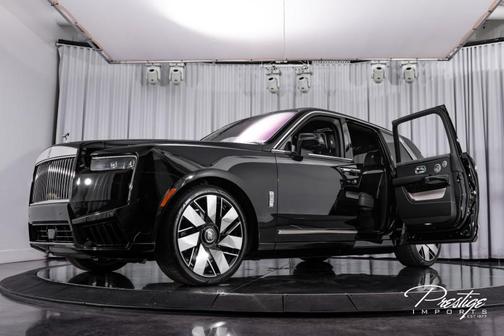 2025 Rolls-Royce Cullinan 