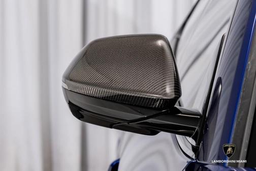 2021 Lamborghini Urus Graphite Capsule