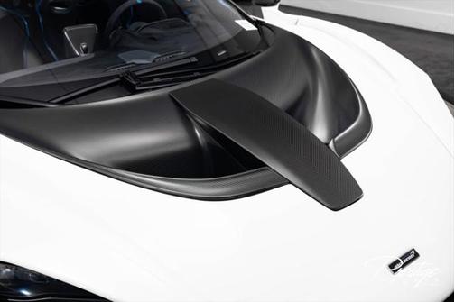 2019 McLaren Senna