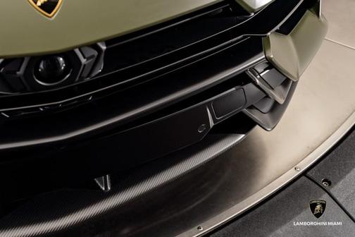 2024 Lamborghini Urus Performante