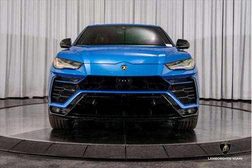 2022 Lamborghini Urus