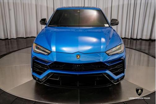 2022 Lamborghini Urus