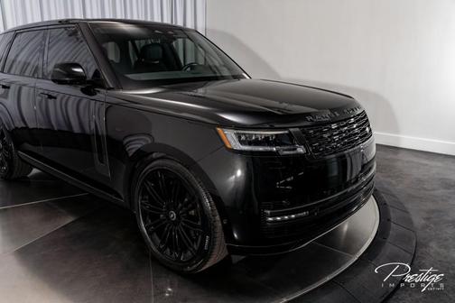 2025 Land Rover Range Rover P400 SE