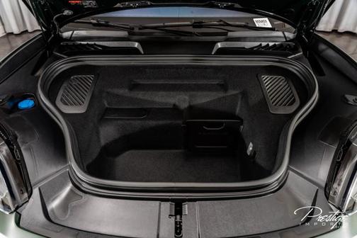 2025 Porsche Macan 4S