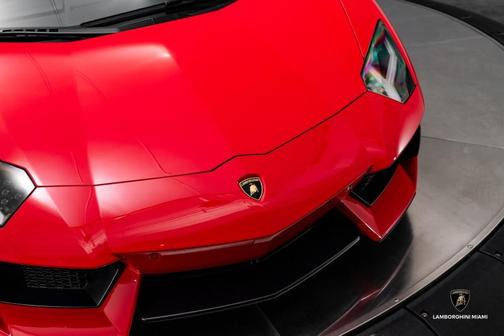 2014 Lamborghini Aventador LP700-4