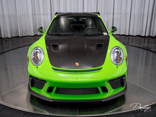 Lizard Green 2019 Porsche 911 GT3 RS