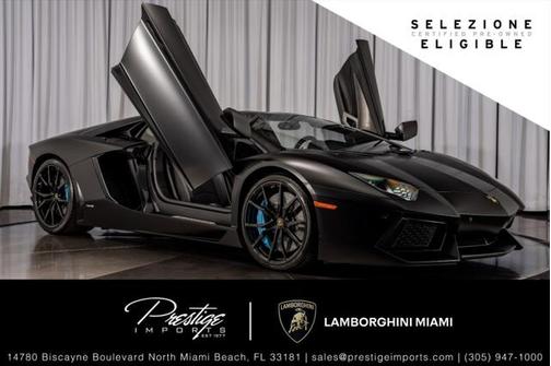 2017 Lamborghini Aventador LP700-4