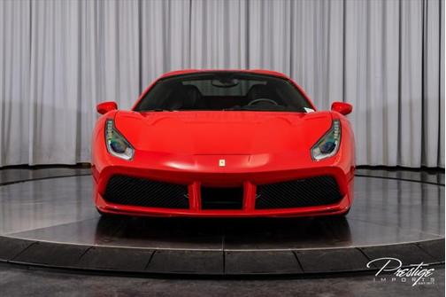 2017 Ferrari 488 Spider Base