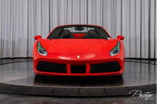 2017 Ferrari 488 Spider Base