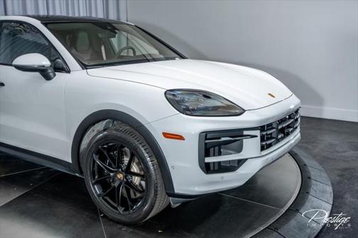 2024 Porsche Cayenne S