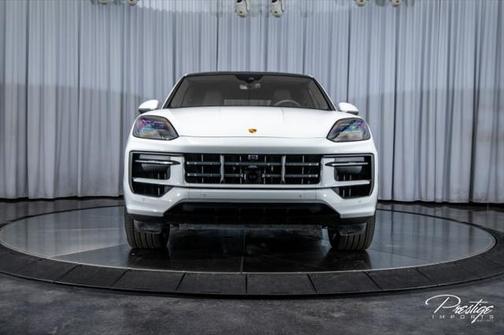 2024 Porsche Cayenne S
