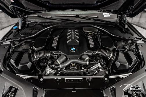 2022 BMW M850 xDrive