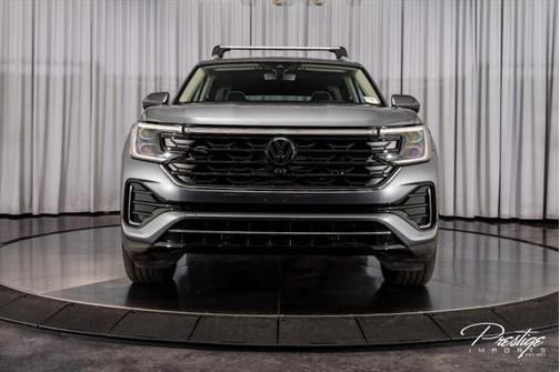 2024 Volkswagen Atlas 2.0T SEL Premium R-Line 4MOTION