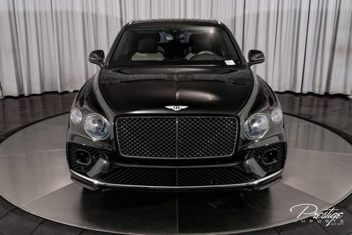 2022 Bentley Bentayga V8