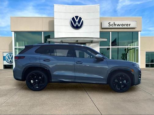 2025 Volkswagen Tiguan 2.0T SE R-Line Black 4MOTION