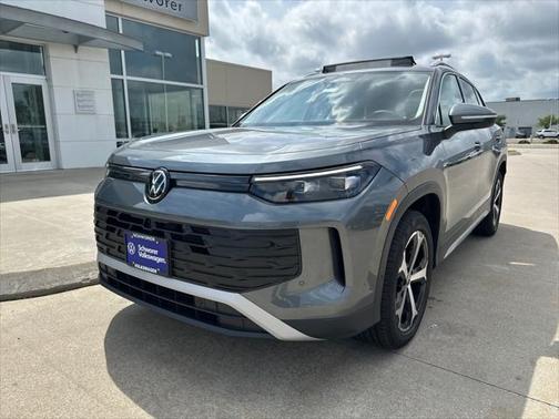 2025 Volkswagen Tiguan 2.0T SE 4MOTION