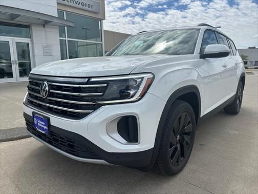 2025 Volkswagen Atlas 2.0T SE w/Technology 4MOTION