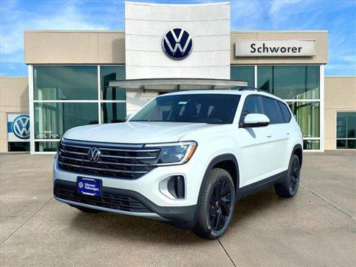 opal white pearl 2026 Volkswagen Atlas 2.0T SE w/Technology 4MOTION