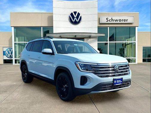 opal white pearl 2026 Volkswagen Atlas 2.0T SE w/Technology 4MOTION