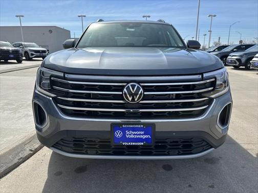 2025 Volkswagen Atlas 2.0T SE