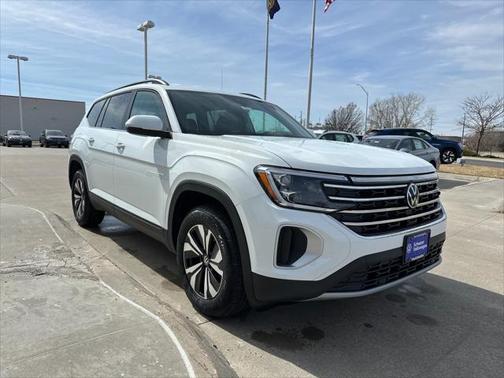 2025 Volkswagen Atlas 2.0T SE
