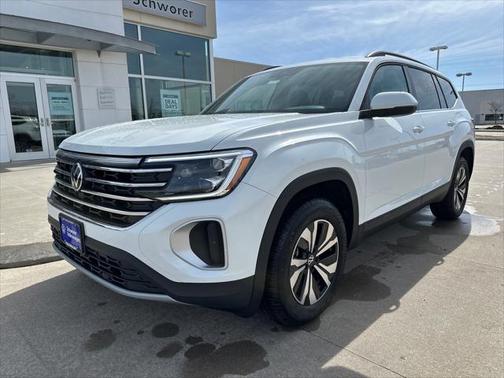 2025 Volkswagen Atlas 2.0T SE