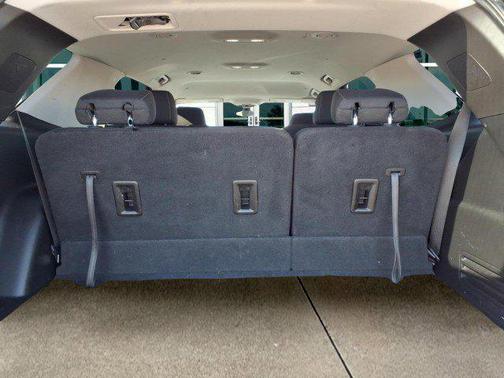 Satin Steel Metallic 2021 Chevrolet Traverse LS