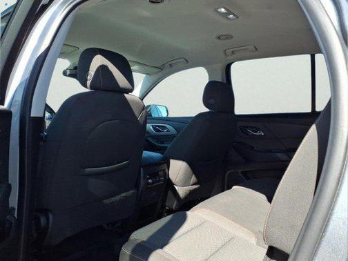 Satin Steel Metallic 2021 Chevrolet Traverse LS