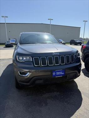 2018 Jeep Grand Cherokee Laredo E