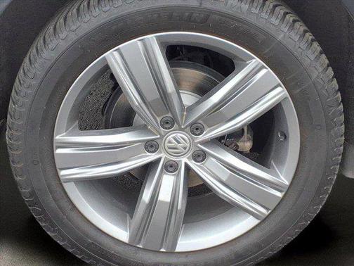 2019 Volkswagen Tiguan 2.0T SEL