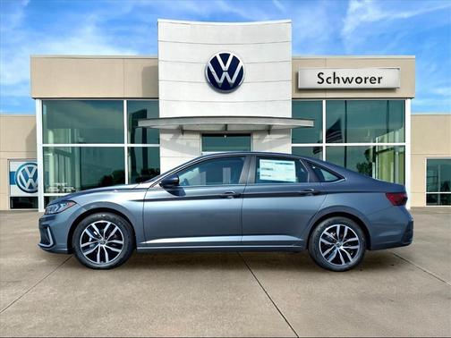 2025 Volkswagen Jetta 1.5T SE