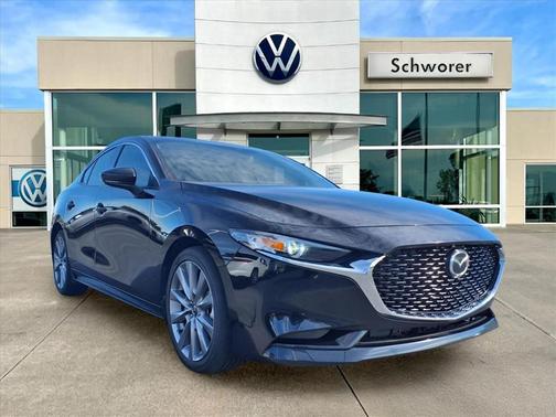 2023 Mazda Mazda3 FWD w/Preferred Package