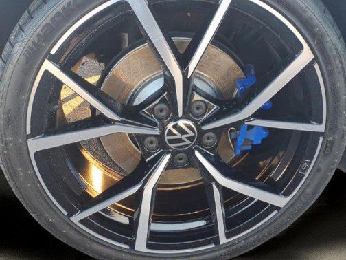 2022 Volkswagen Golf R 2.0T DSG